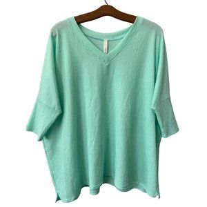 EC Textured Mint Green Shirt Split Hem V Neck Women 4X Plus Drop Shoulder Dolman